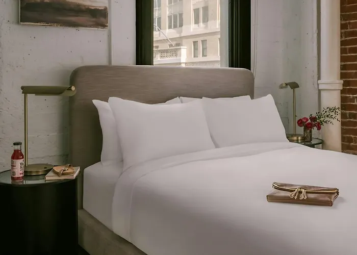 Sonder By Marriott Bonvoy The Winfield Apartments Downtown LaAparthotel